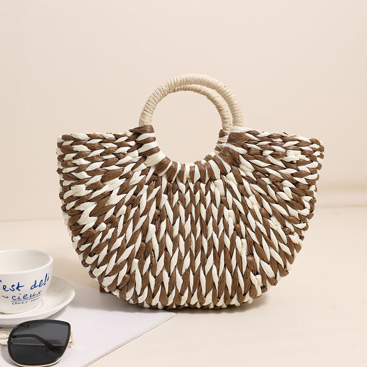 Braided basket bag with unique design Stornfield