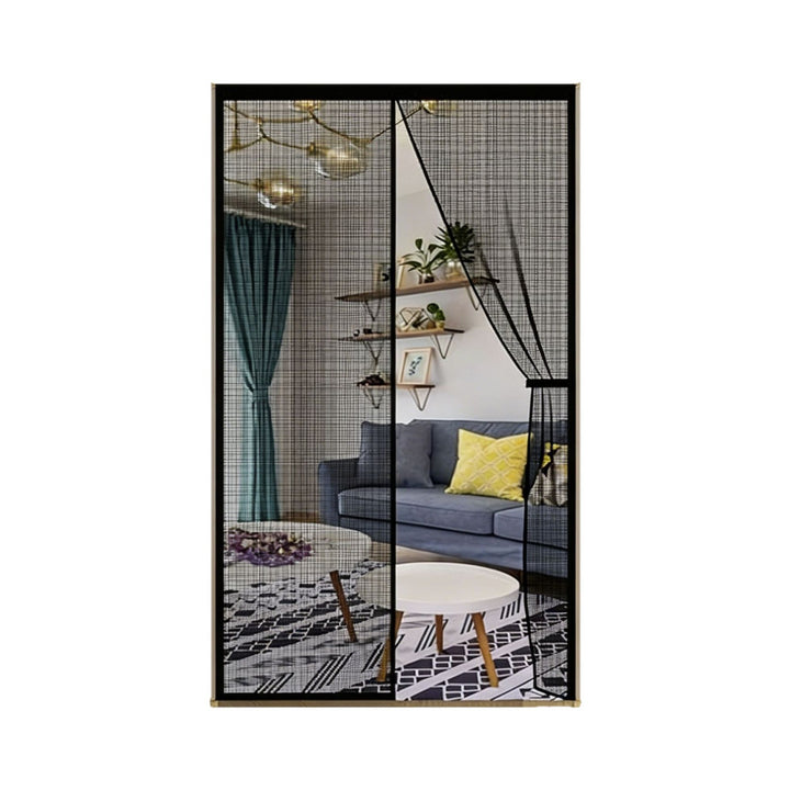 Fly screen with magnetic closure Stornfield