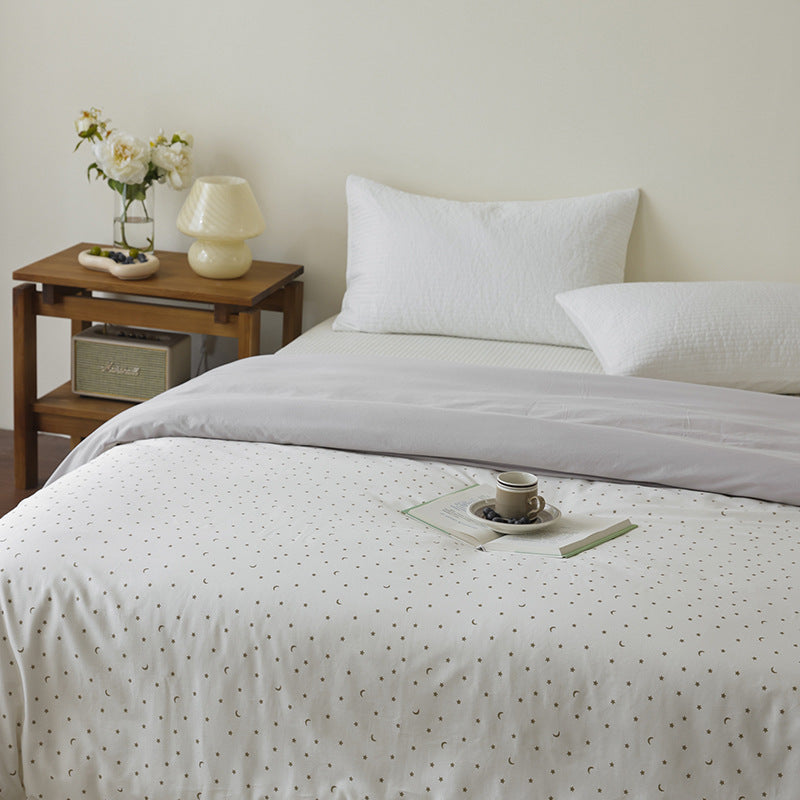 Bedding set made of high-quality cotton satin with duvet cover and pillowcases