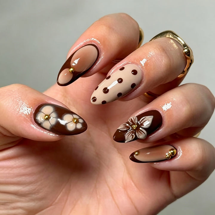 Elegant Floral-Inspired Stiletto Press-On Nail Art Set Stornfield