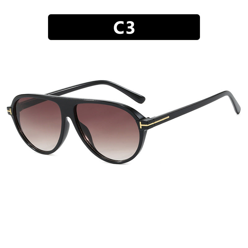 Women's trendy oversized sunglasses with elegant metal frame and UV protection Stornfield