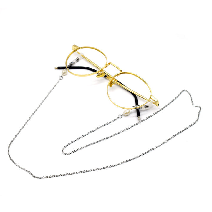 Elegant Chain Eyewear Holder Stornfield