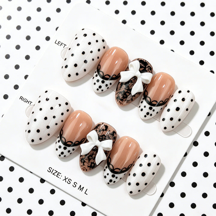 Decorative Polka Dot and Lace Press-On Nail Art Set