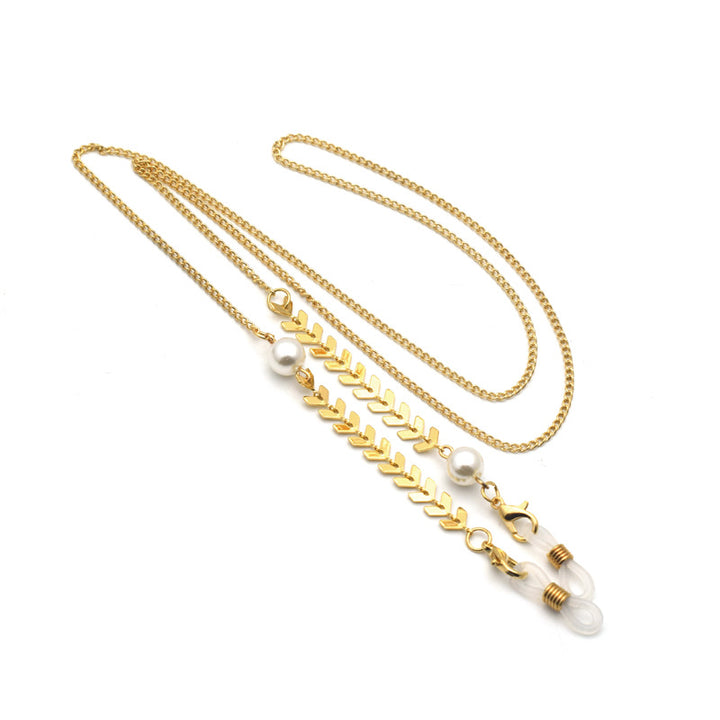 Elegant Pearl-Accented Chain Eyewear Holder Stornfield
