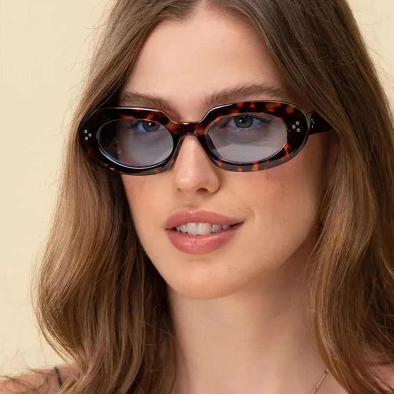 Ladies fashionable sunglasses with unique oval frame and protective lenses Stornfield