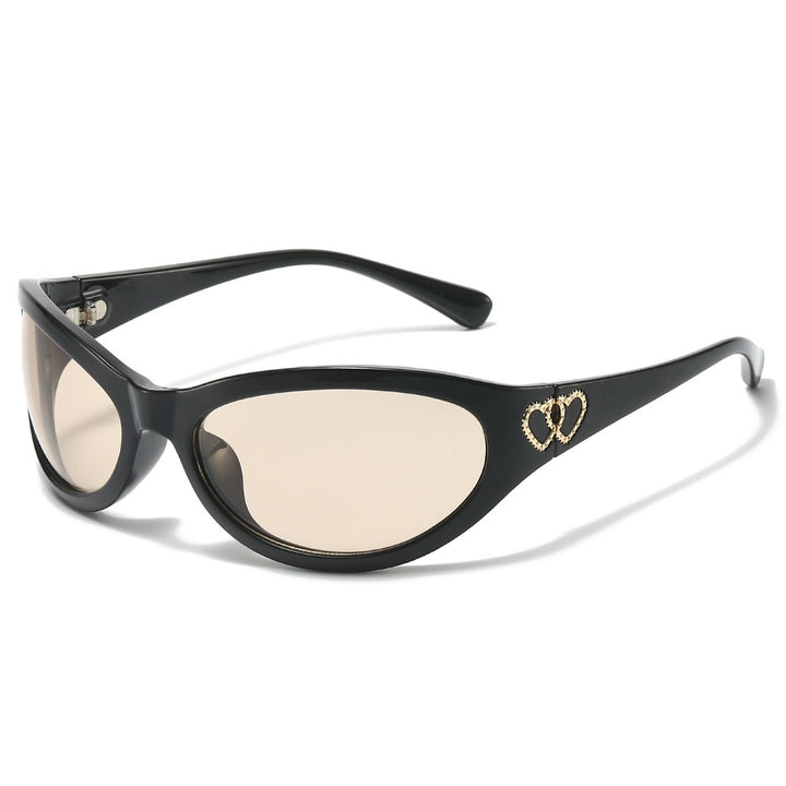 Fashion Cat-Eye Sunglasses with Heart Detail Stornfield