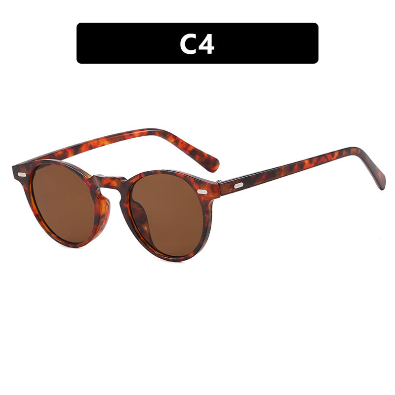 Women’s fashionable glasses with understated design and light frame Stornfield