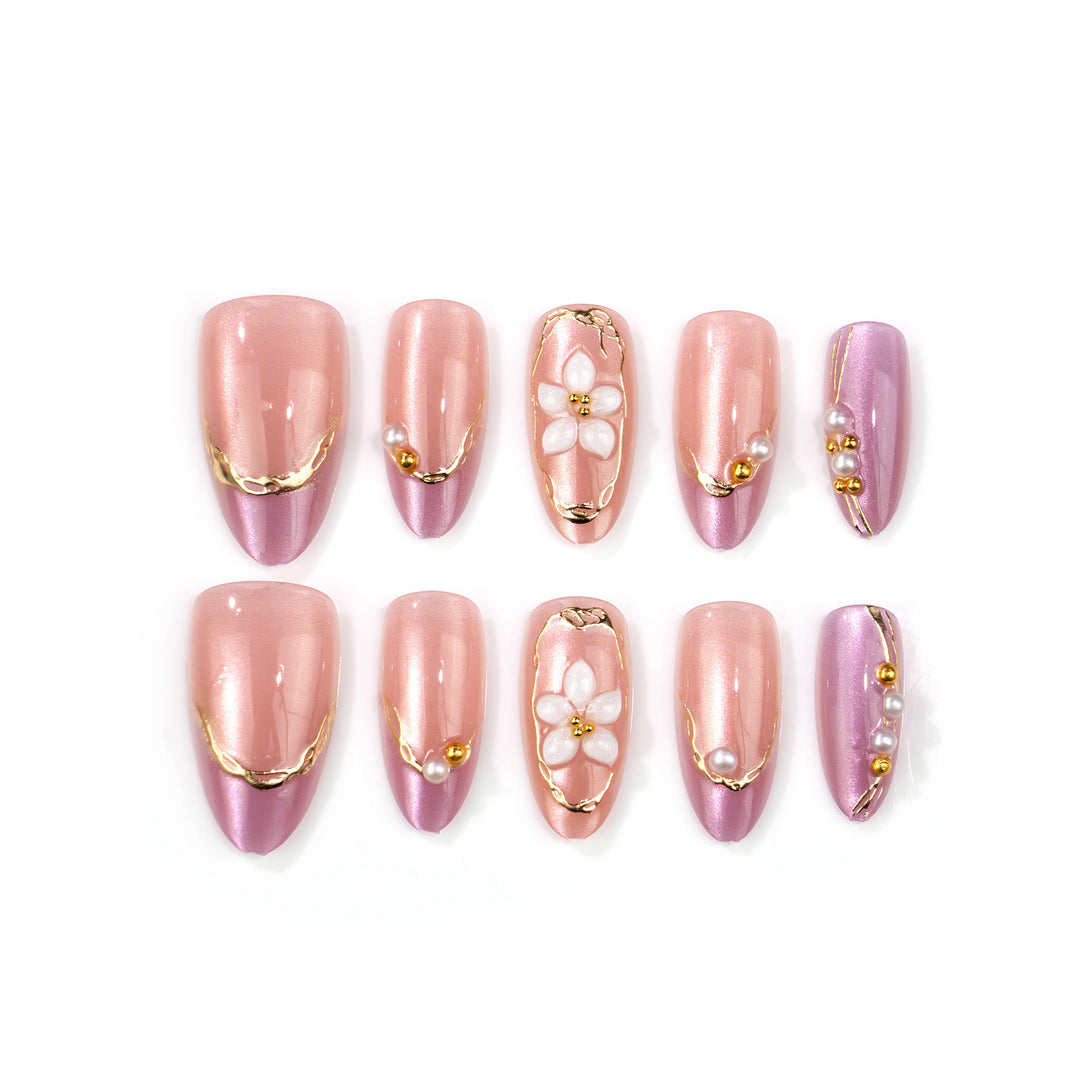 Elegant Floral Design Press-On Nails