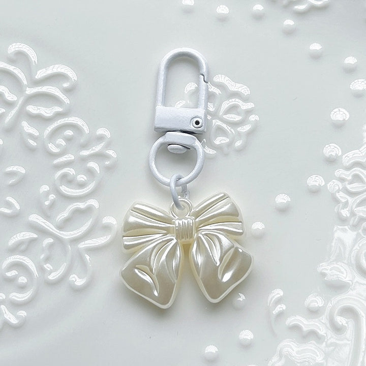 Elegant bow pendant Stornfield