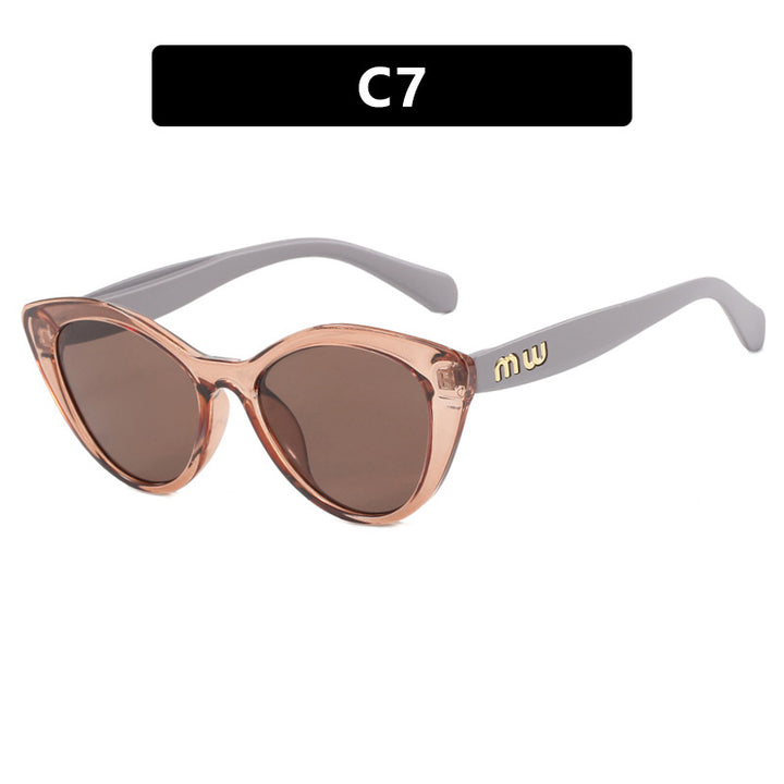 Women elegant Cat-Eye sunglasses with luxurious high-quality frame Stornfield
