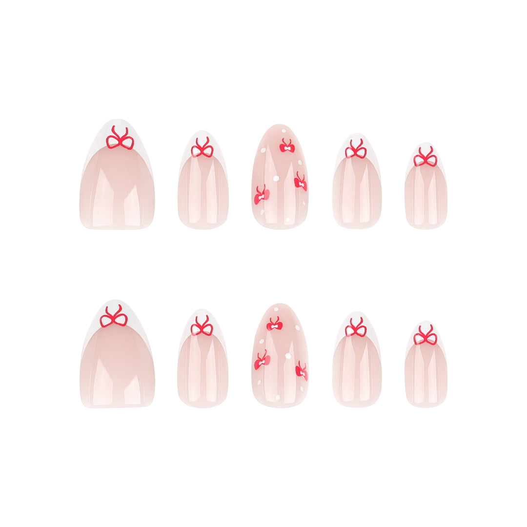 Artful nail extensions with an elegant leaf pattern Stornfield