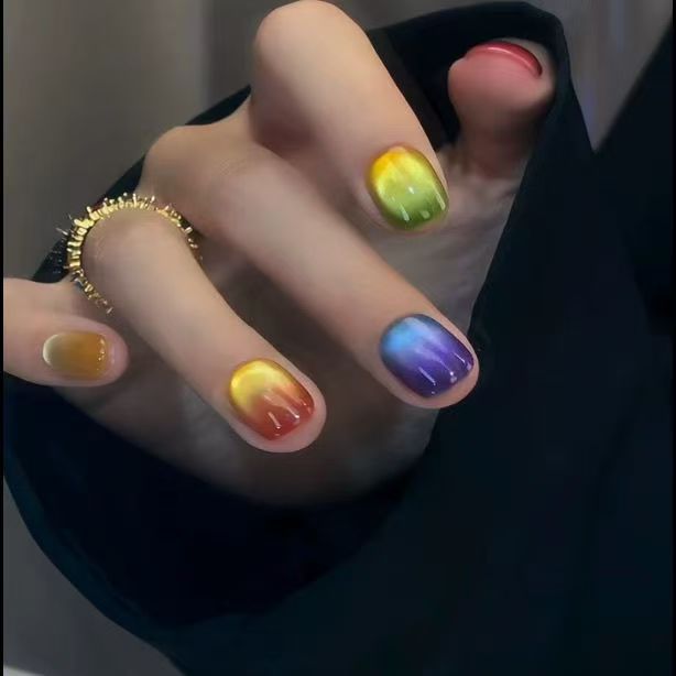 Gradient Ombre Press-On Nails Stornfield