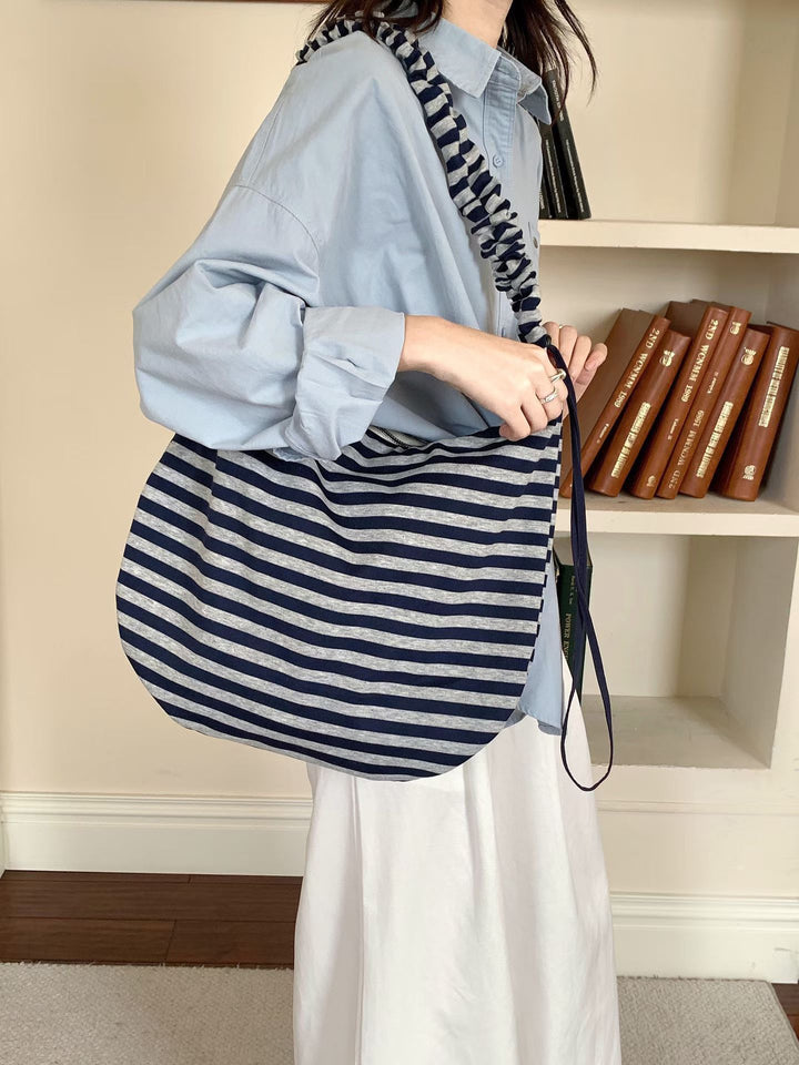 Soft Cotton Star Print Hobo Bag