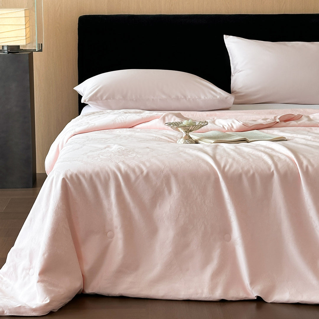 Decorative Luxurious Embroidered Comforter Stornfield