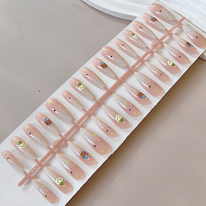 Artificial Fingernails in Playful Animal Design Stornfield