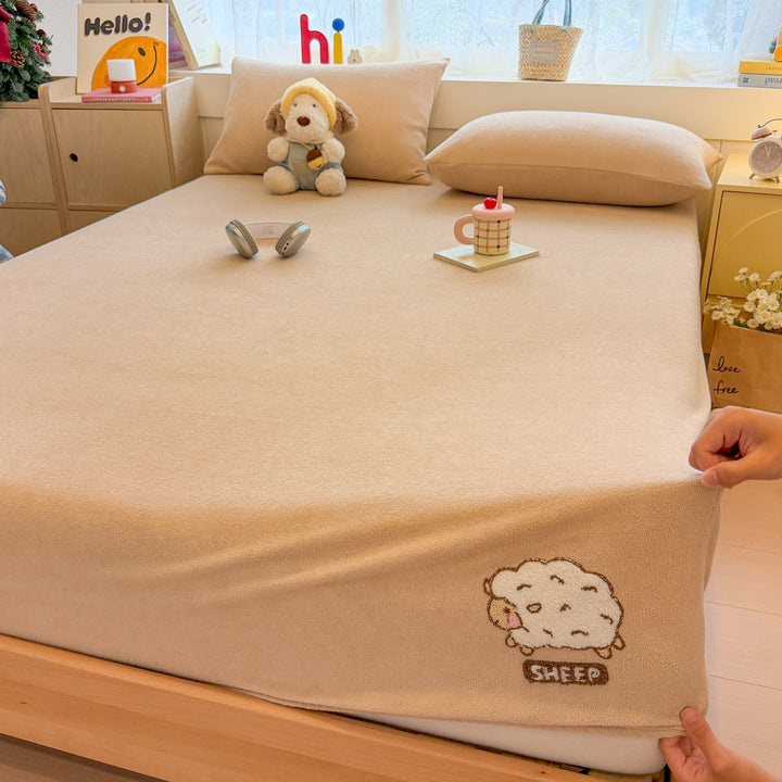 Plush Fitted Mattress Cover with Stretch Skirt and Embroidered Sheep