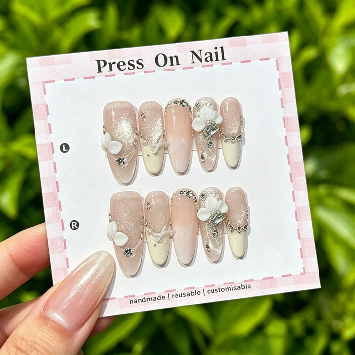 Elegant Reusable Press-On Nail Art Set with Floral Accents