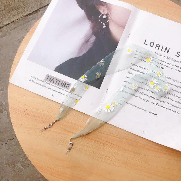Floral Patterned Eyewear Chain Stornfield