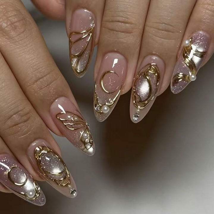 Artistic Press-On Nail Set with Gold Accents Stornfield