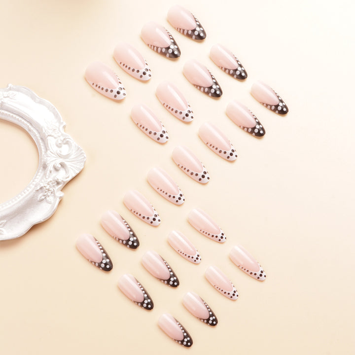 Elegant Artistic Nail Extensions Stornfield
