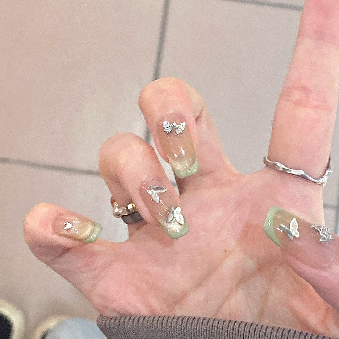 Elegant Artificial Nails with Butterfly Design Stornfield
