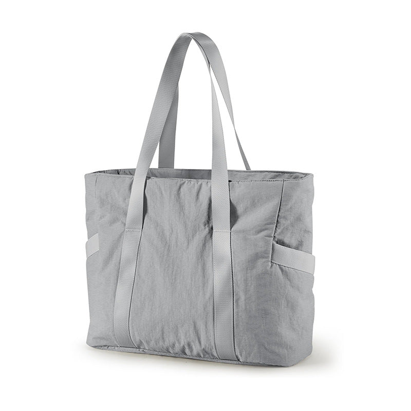 Spacious tote bag with side pockets Stornfield