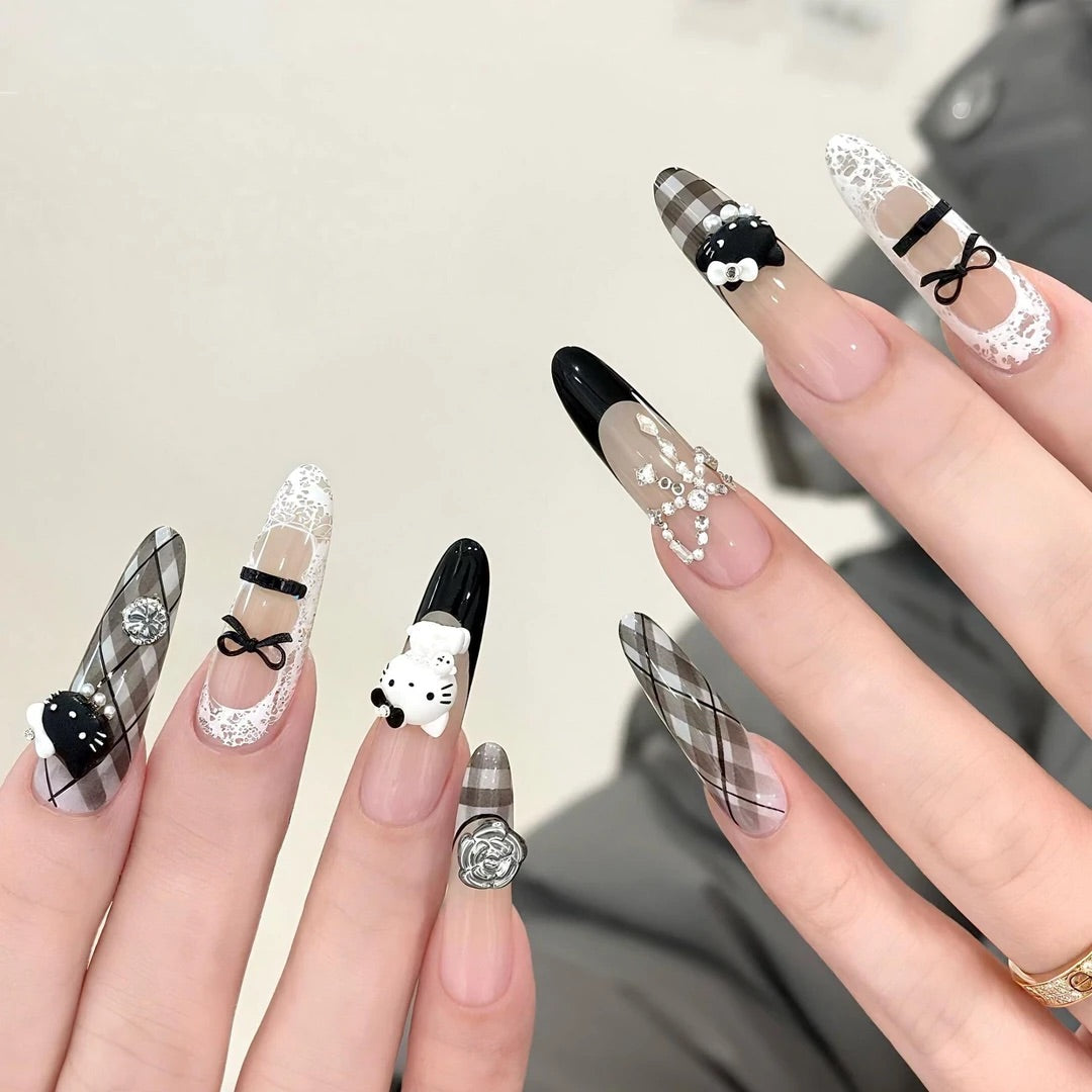 Decorative Character Press-On Nail Set Stornfield