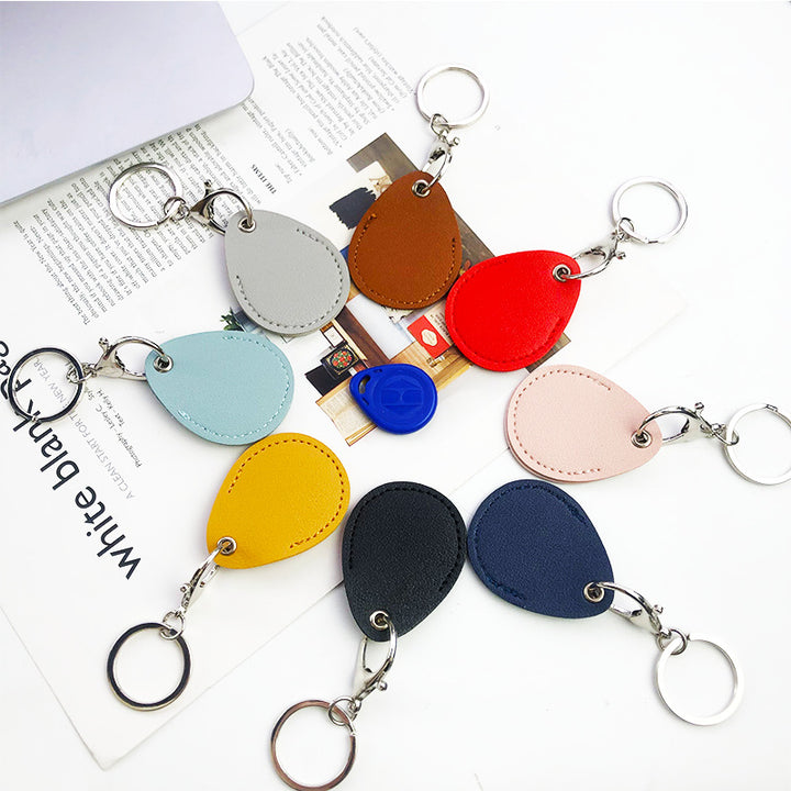 Unisex keychain in droplet-shaped design Stornfield