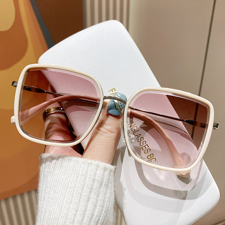 Women's oversized sunglasses with elegant metal frame and polarized lenses Stornfield