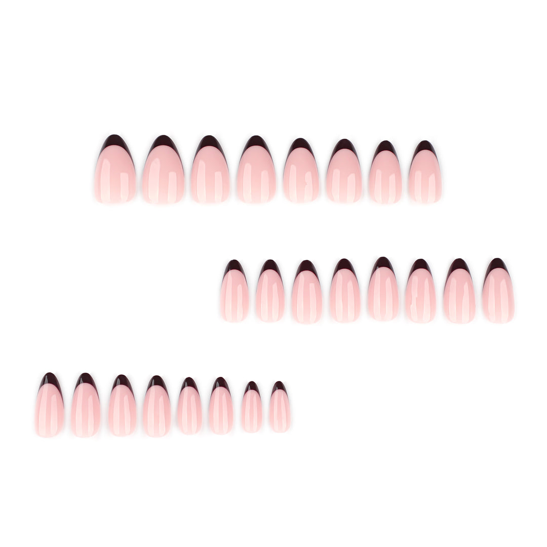Elegant Stiletto Fake Nails with Gradient and Shine Stornfield