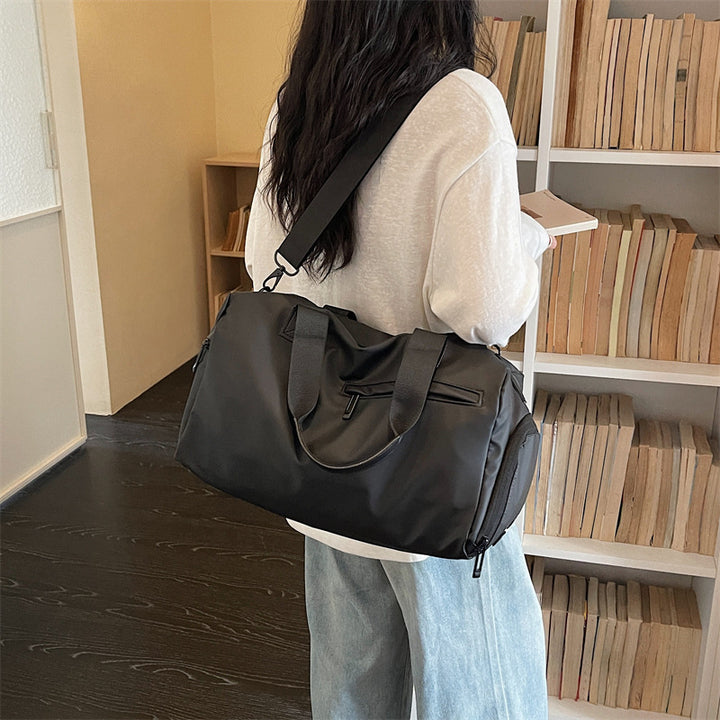 Versatile Waterproof Sports Duffle Bag Stornfield