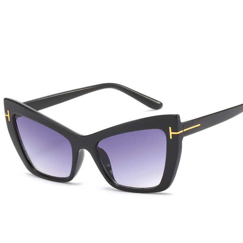 Cat-Eye Frame Sunglasses with Gradient Lenses Stornfield