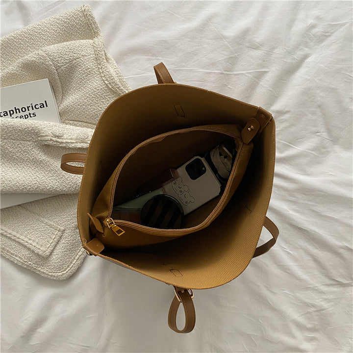 Elegant Structured Tote Bag with Removable Pouch