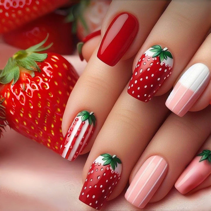 Artificial nails in romantic strawberry design Stornfield