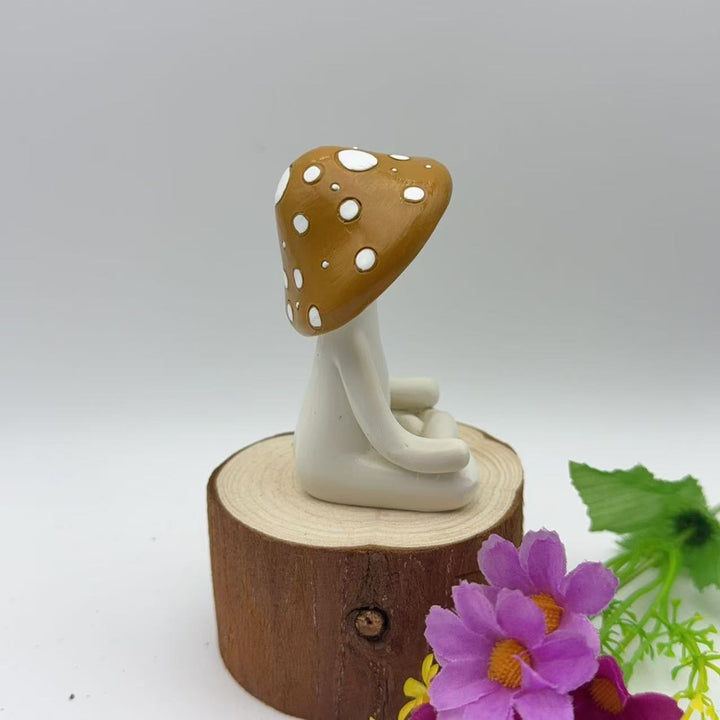 Decorative figure of a meditating mushroom Stornfield