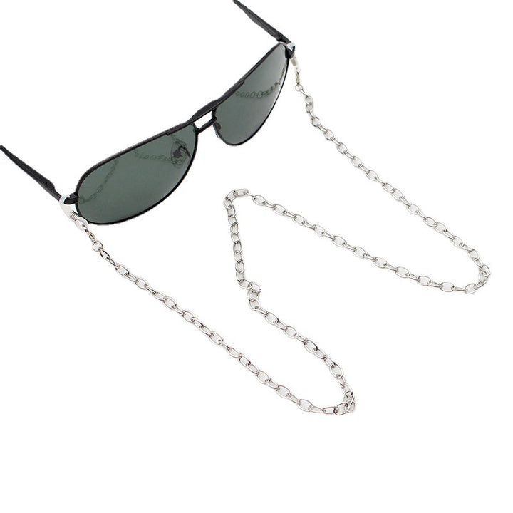 Elegant Pearl-Linked Eyewear Chain Stornfield