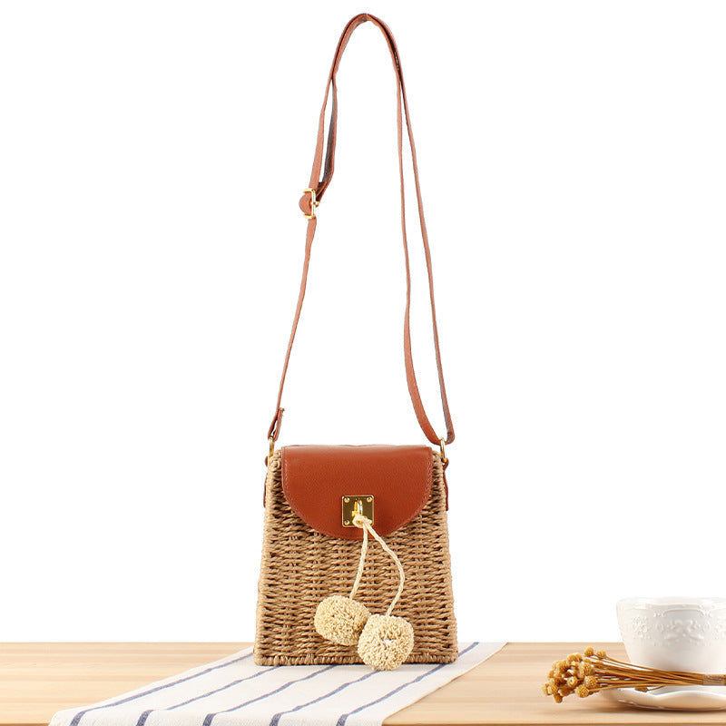 Elegant Bast crossbody bag with leather flap Stornfield