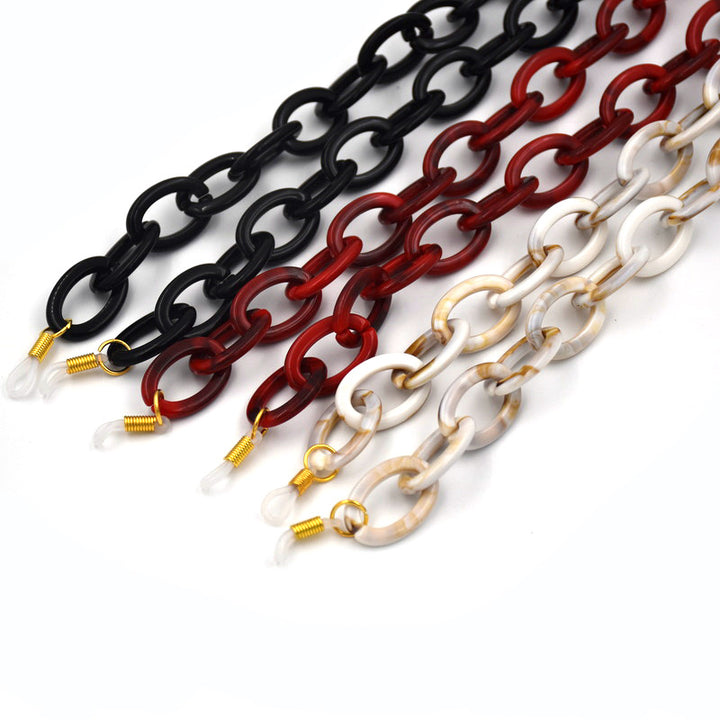 Oversized Chain Eyewear Holder Stornfield