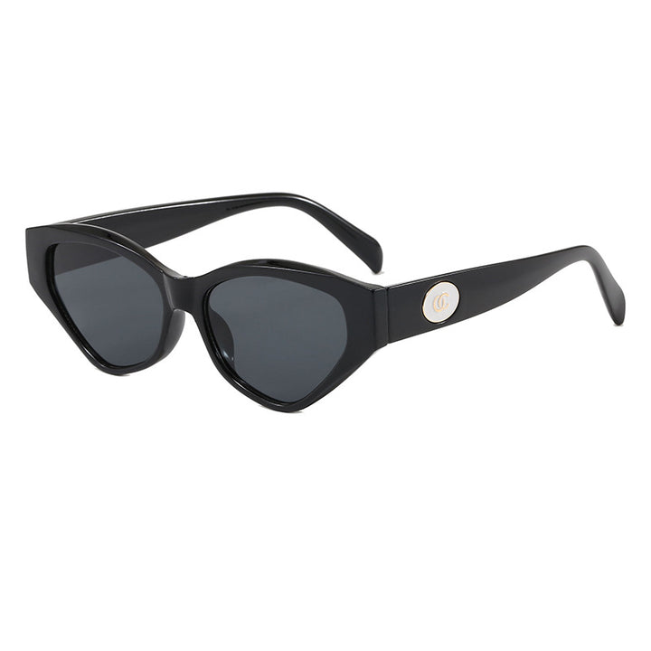 Ladies fashionable sunglasses in elegant design Stornfield