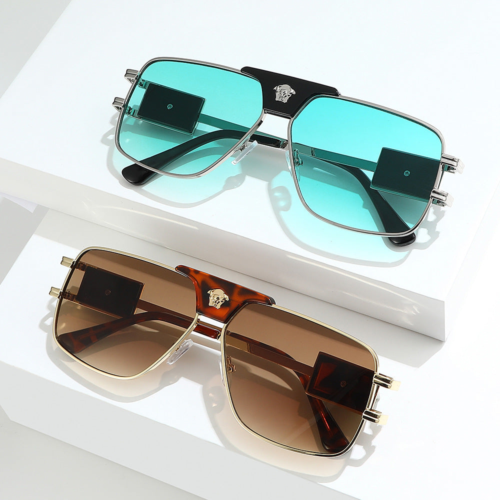 Women's stylish sunglasses with modern, square frame Stornfield