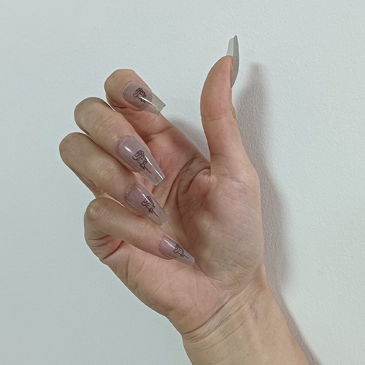 Artificial nails with floral minimalism Stornfield