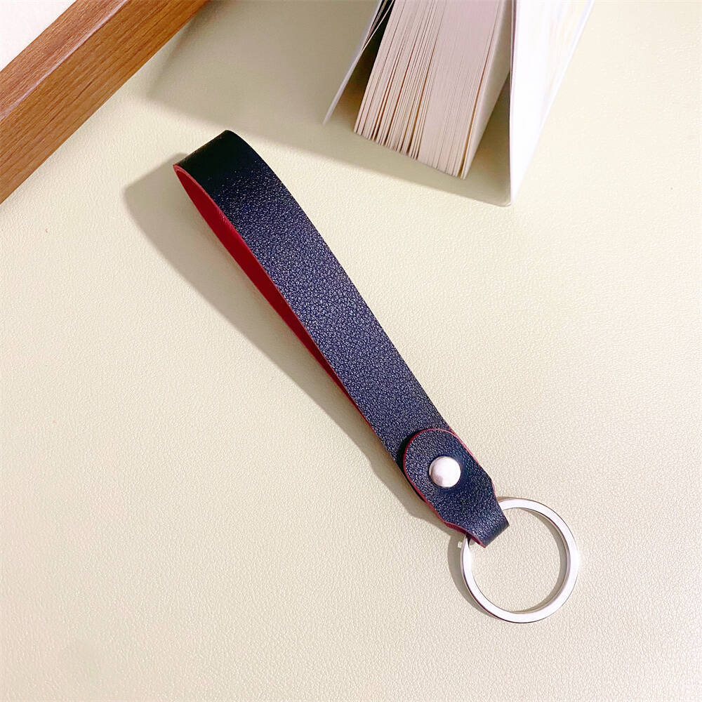 Premium Leather Keyring Holder Stornfield