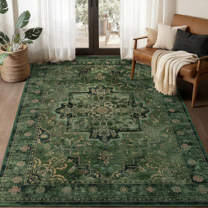 Elegant Vintage-Style Area Rug