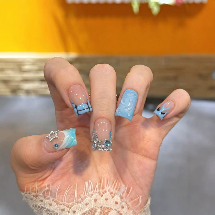 Decorative Press-On Nail Art Set with Ocean-Inspired Design Stornfield