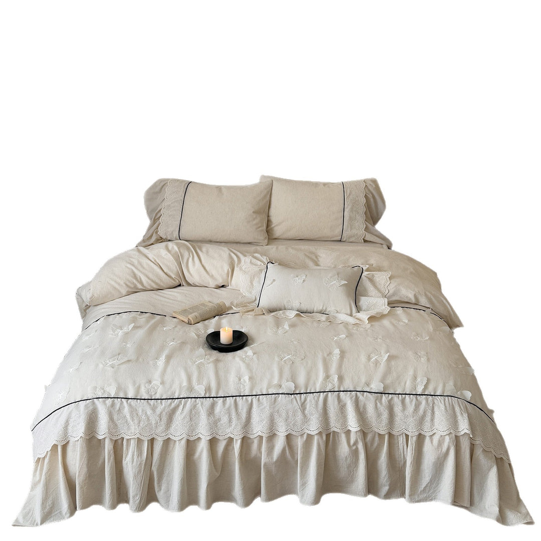 Romantic cotton bedding set with embroidery, lace frill, and fine piping