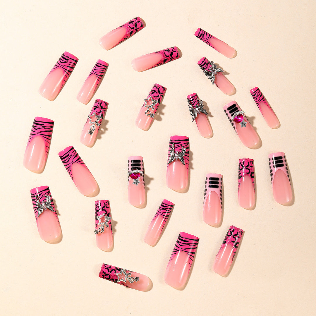 Glamorous 3D Glitter Nail Art Extensions Stornfield