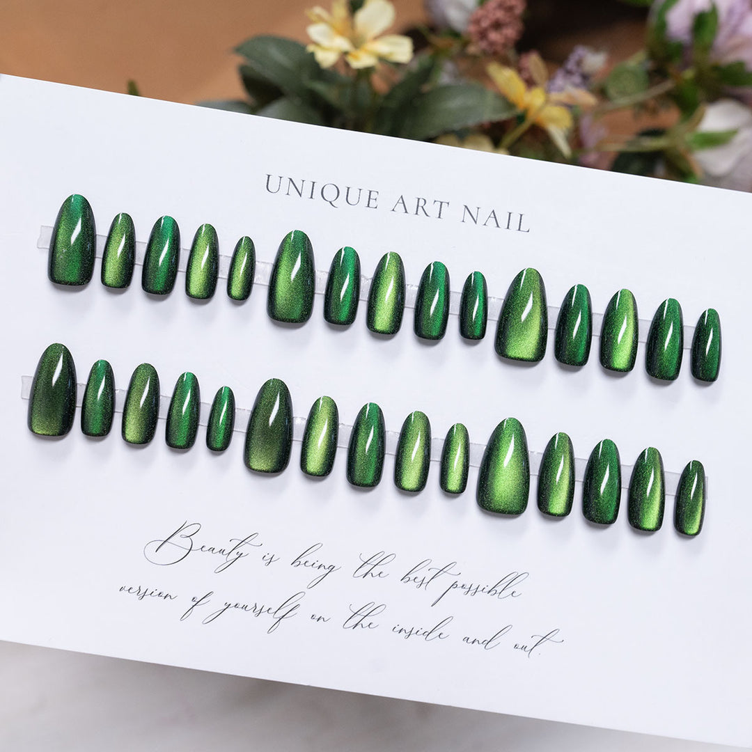 Reflective Long-Stiletto Press-On Nails