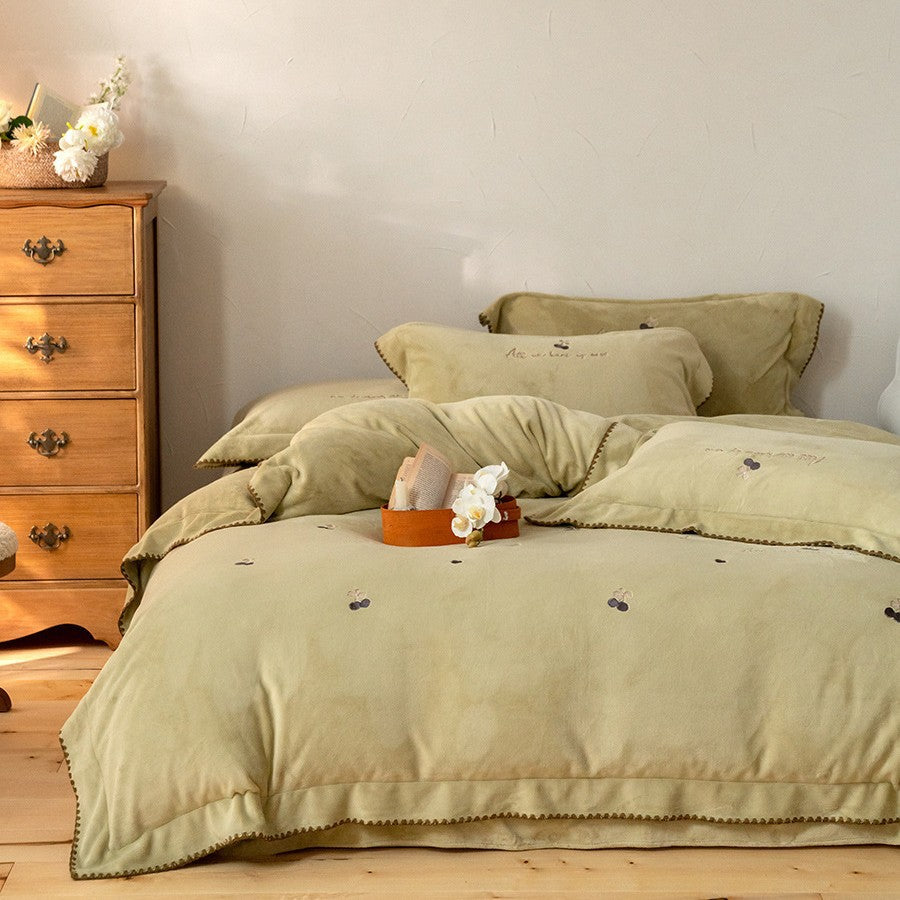 Linen-Blend Pintuck Duvet Cover Set with Matching Pillow Shams