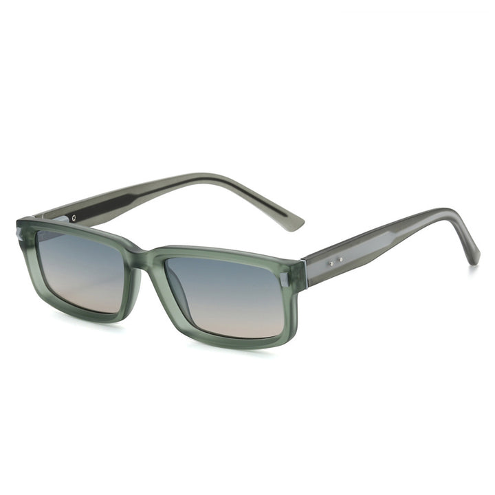 Ladies sunglasses in modern design Stornfield