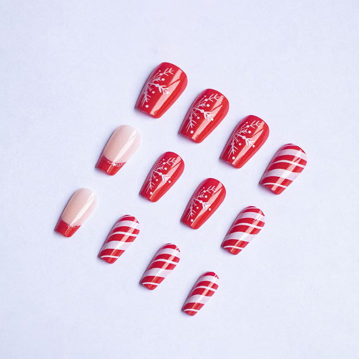 Artificial nails with festive winter design Stornfield
